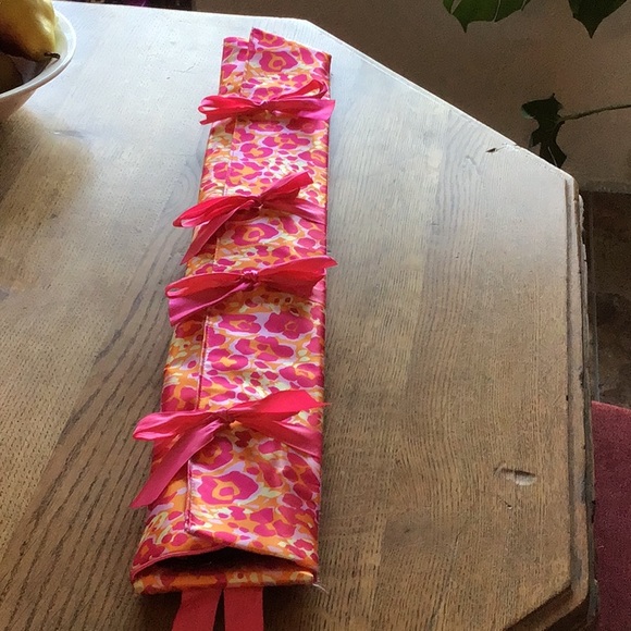 18” Remey full head extensions clip in’s - Picture 4 of 4